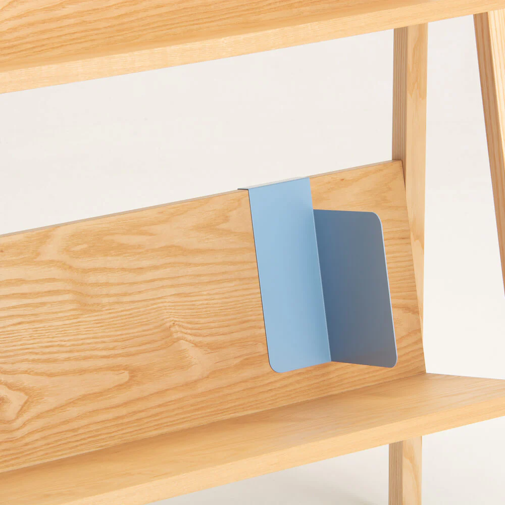 後悔しないタモ材の本棚の選び方