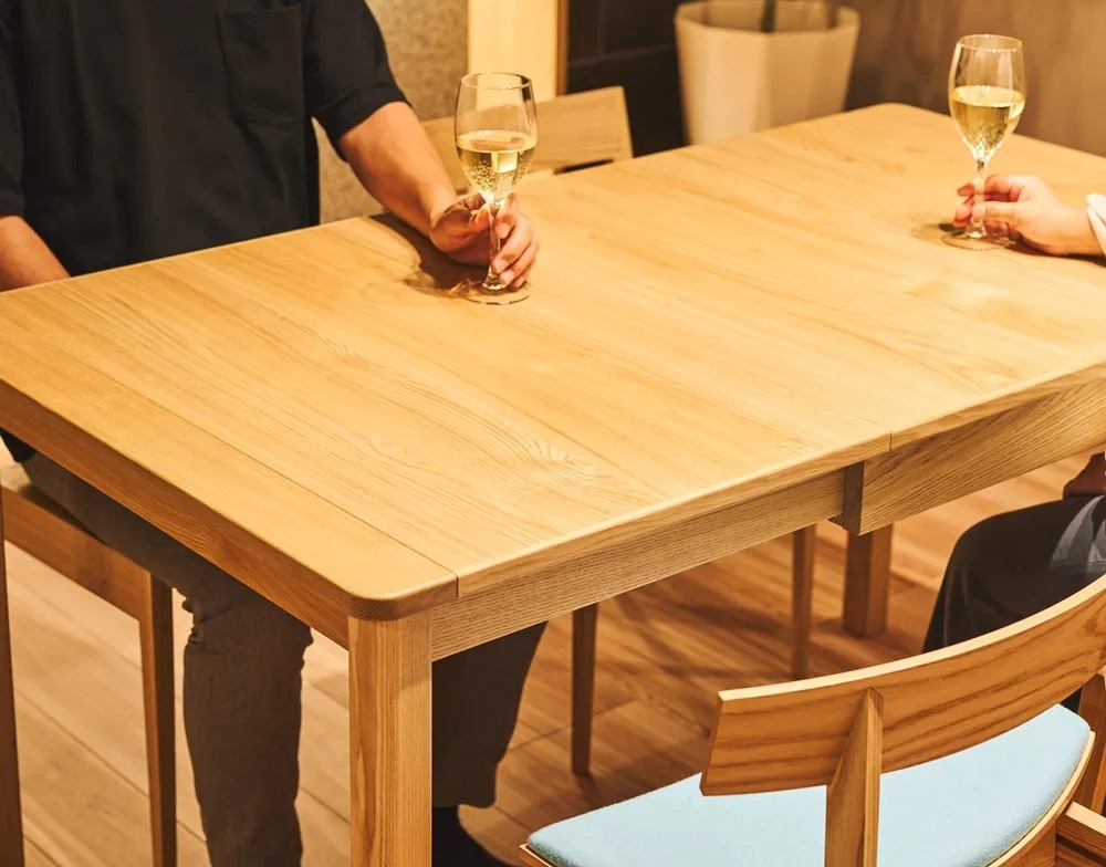 【利用シーン別】伸長式ダイニングテーブルがある暮らしのシミュレーション